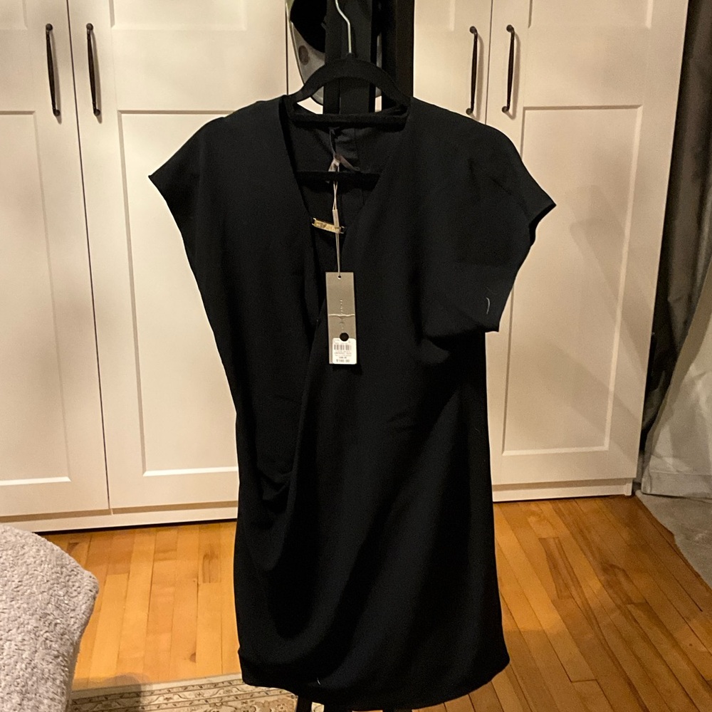 Halston Heritage Elegant Black Attire